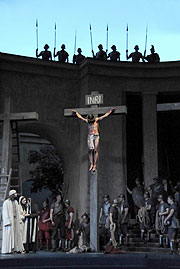 Passionsspiele Oberammergau 2010 Kreuzigungsszene (Foto: Ingrid Grossmann)